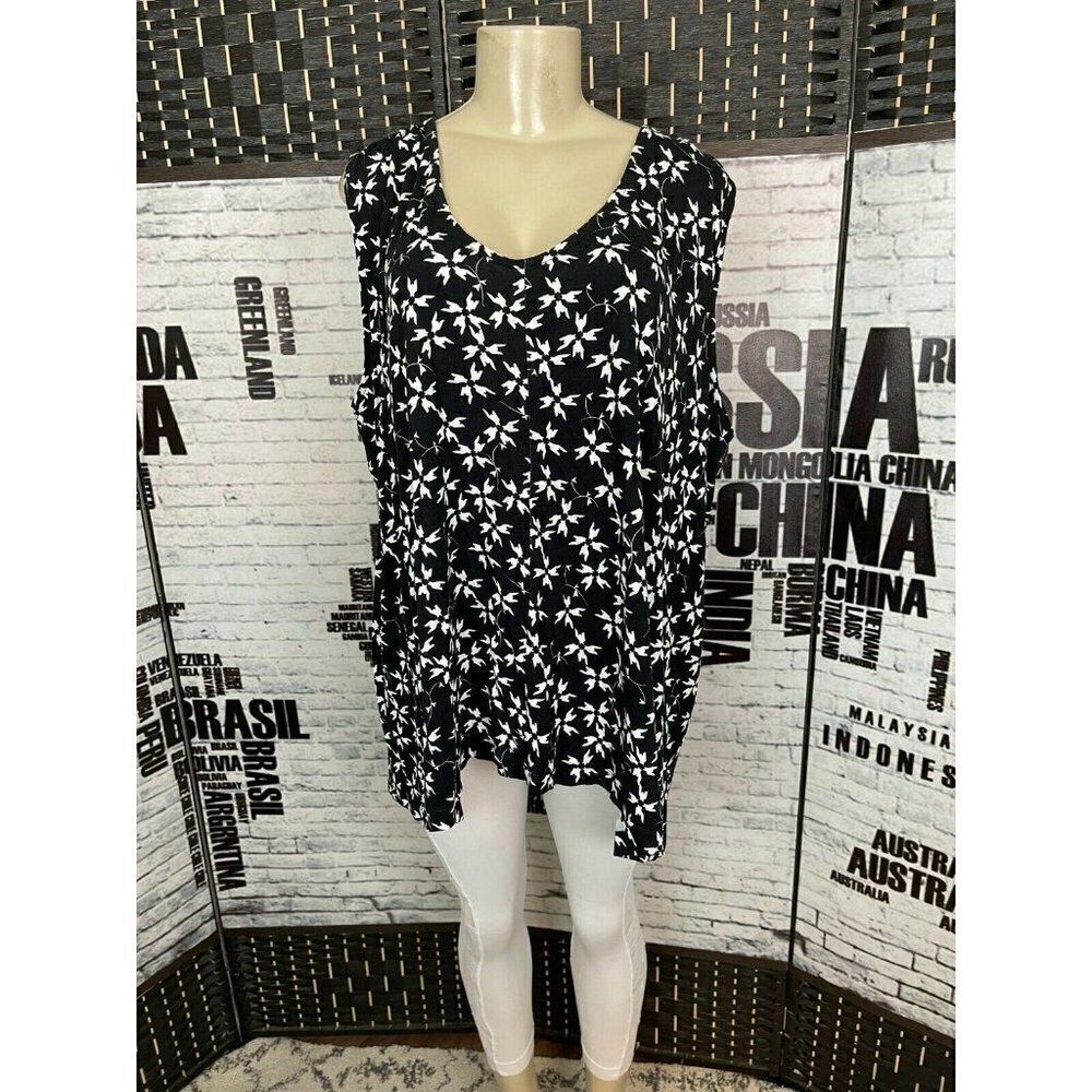 Philosophy Plus 3X Black-White Floral Print Soft-V- Neck Step-Hem Sleeveless Top